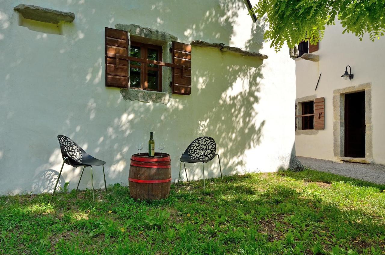 Traditional Stone House Kotli Buzet Exterior foto